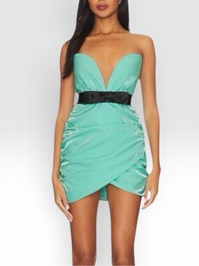 Revolve superdown Lexi Sweetheart Mini Dress in Teal - Size M New